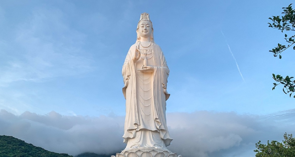 观世音菩萨悲赞