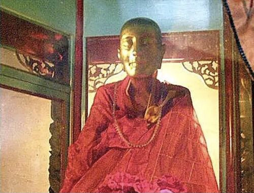 肉身菩萨 | 九华山慈明和尚