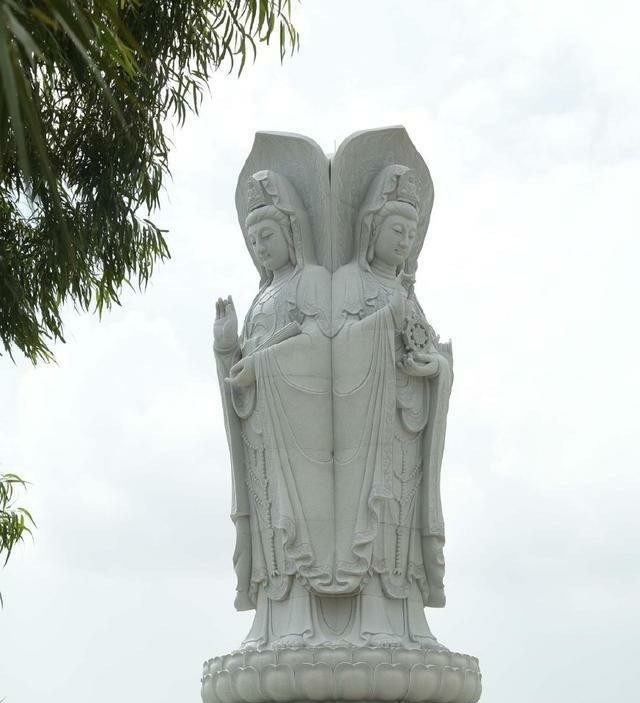 佛教小故事 | 观世音菩萨念观世音菩萨