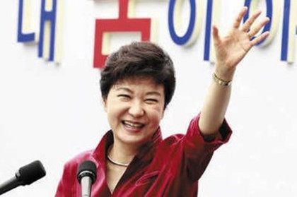 监狱与地狱的对比，朴槿惠从总统到阶下囚未必不是一种“幸福”