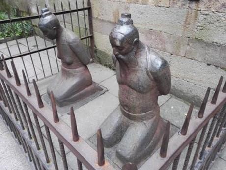 如果秦桧学习佛法，他还会成为陷害岳飞的奸臣吗？