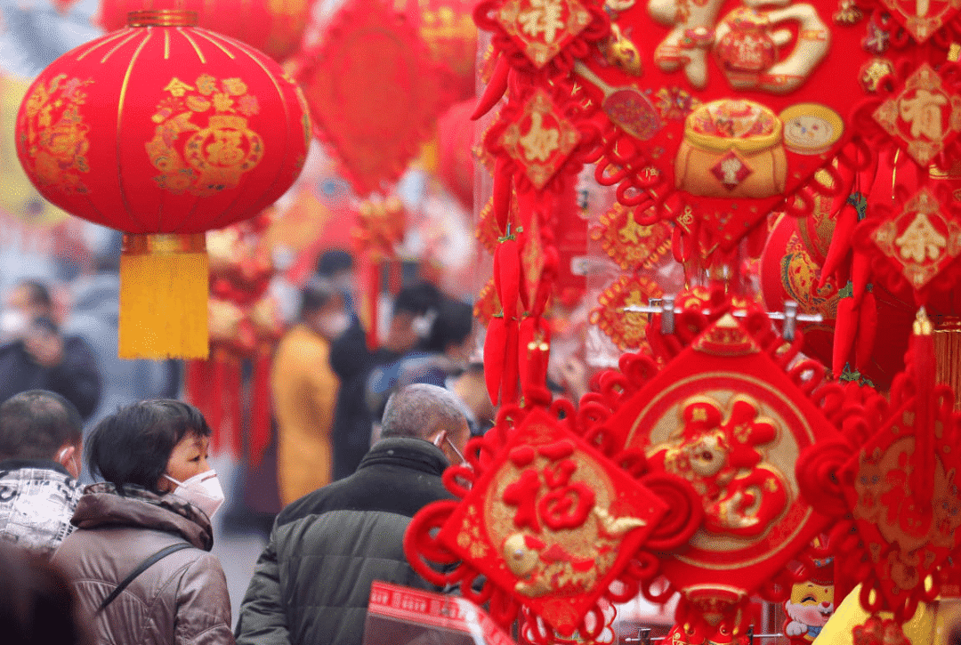 欢庆的节日何时才能不再伴随着浩劫呢？